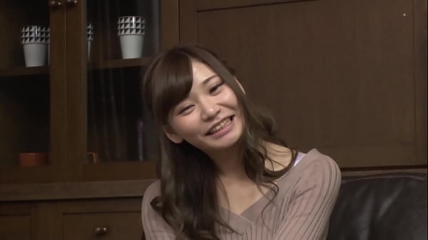 女友達がほろ酔いでキス魔に大豹変！？発情が止まらない彼女と糸引く唾液まみれ淫口ベロチューSEX！がっついた接吻と濃厚セックス！！私…酔うとマジでベロチューがしたくなるの　私のスケベなキスで気持ちよくしてあげる